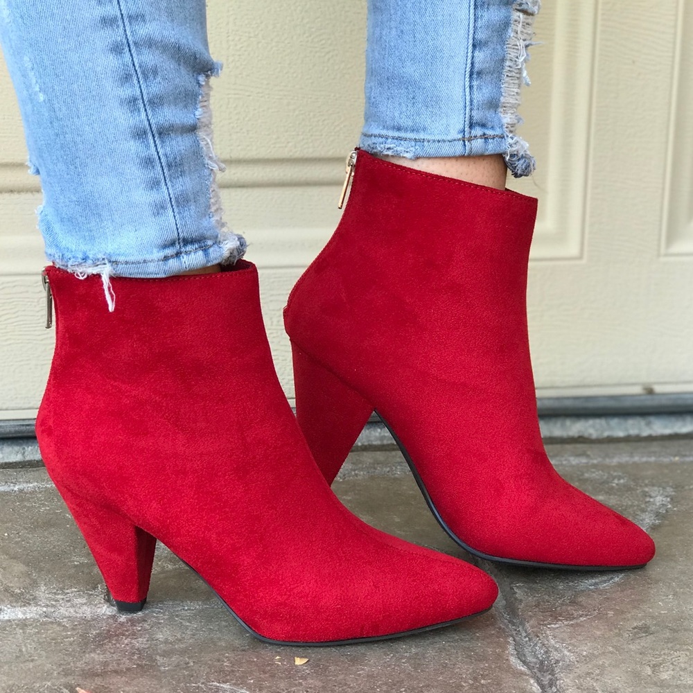 NIB Fairfax Red Low Kitten Heel Booties - Picture 3 of 6
